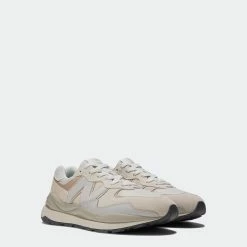 Men's New Balance 57/40 Shoes Moonbeam BEIGE -men‘s shop online Men s New Balance 57 40 Shoes Moonbeam M5740GRM 05