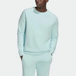 Men’s Adidas Originals Adicolor Essentials Trefoil Crewneck Sweatshirt Almost Blue LIGHT BLUE 13 Men’s Adidas Originals Adicolor Essentials Trefoil Crewneck Sweatshirt Almost Blue LIGHT BLUE -men‘s shop online Men sadidasOriginalsAdicolorEssentialsTrefoilCrewneckSweatshirtAlmostBlueHJ7990 3