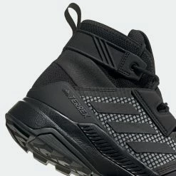 Men’s Adidas Terrex Trailmaker Mid Gore-Tex Hiking Shoes BLACK 20 Men’s Adidas Terrex Trailmaker Mid Gore-Tex Hiking Shoes BLACK -men‘s shop online Men sadidasTerrexTrailmakerMidGore TexHikingShoesFY2229 9