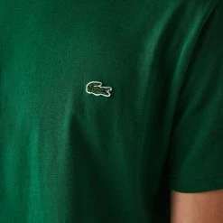 Men's Lacoste Crew Neck Pima Cotton Jersey T-Shirt Green GREEN 21 Men's Lacoste Crew Neck Pima Cotton Jersey T-Shirt Green GREEN -men‘s shop online TH6709 132 36