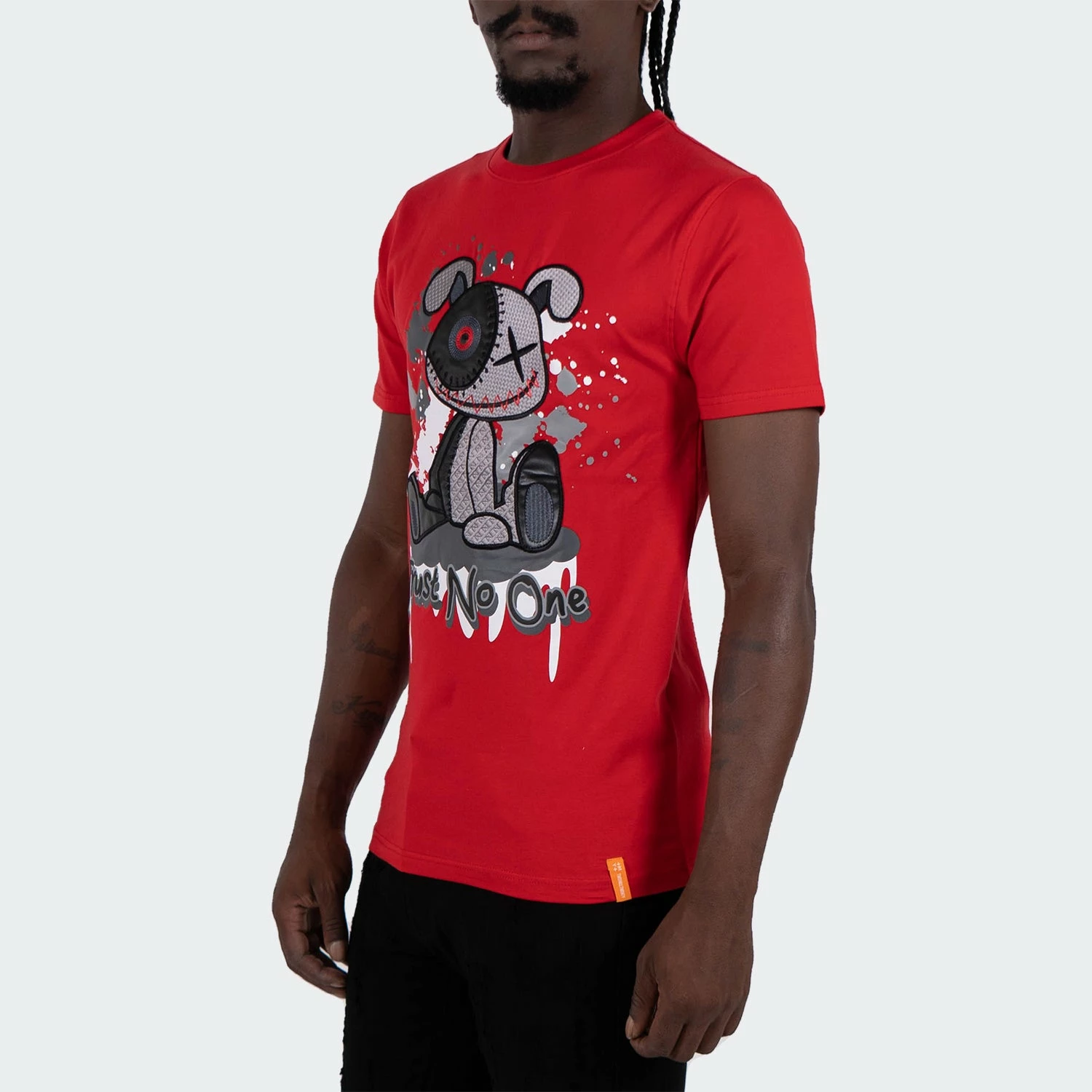 Men's TWO MILL TWENTY "Trust No One" Embroidered Graphic T-Shirt Red RED 4 Men's TWO MILL TWENTY "Trust No One" Embroidered Graphic T-Shirt Red RED - Image 2