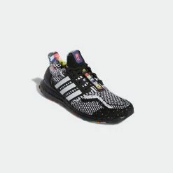 Adidas Sportswear Ultraboost 5.0 DNA Pride Shoes MULTI COLOR -men‘s shop online adidasSportswearUltraboost5.0DNAPrideShoesGY4424 6